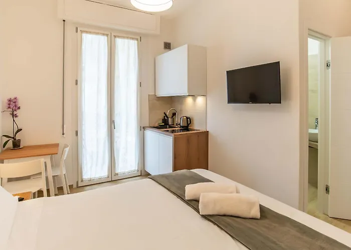 Casa Eleonora Hotel apartamentowy 3*